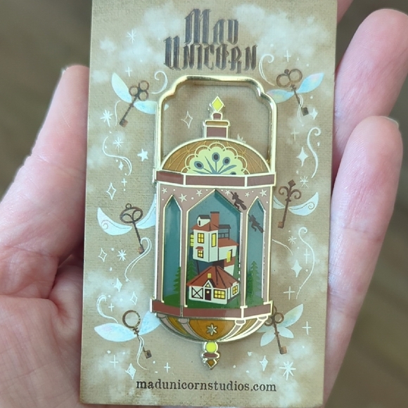 Mad Unicorn Studios Enamel Pin - Picture 1 of 2